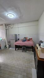 Blk 556 Jurong West Street 42 (Jurong West), HDB Executive #636434261